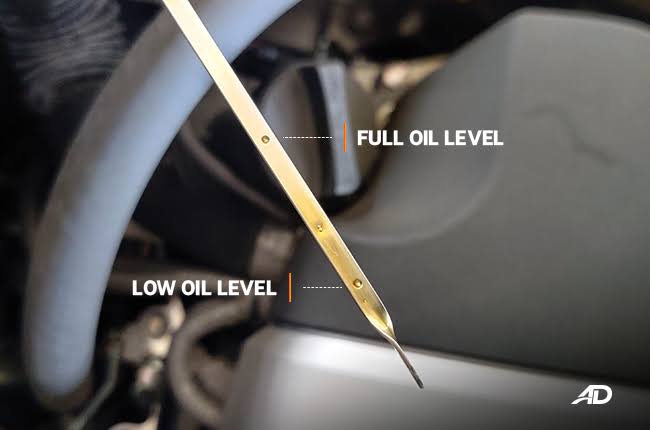 How to check oil in your car
