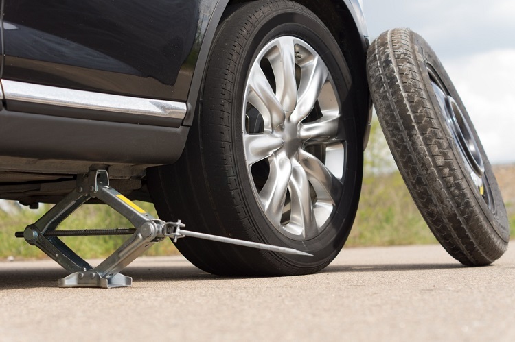 How To Change a Flat Tire